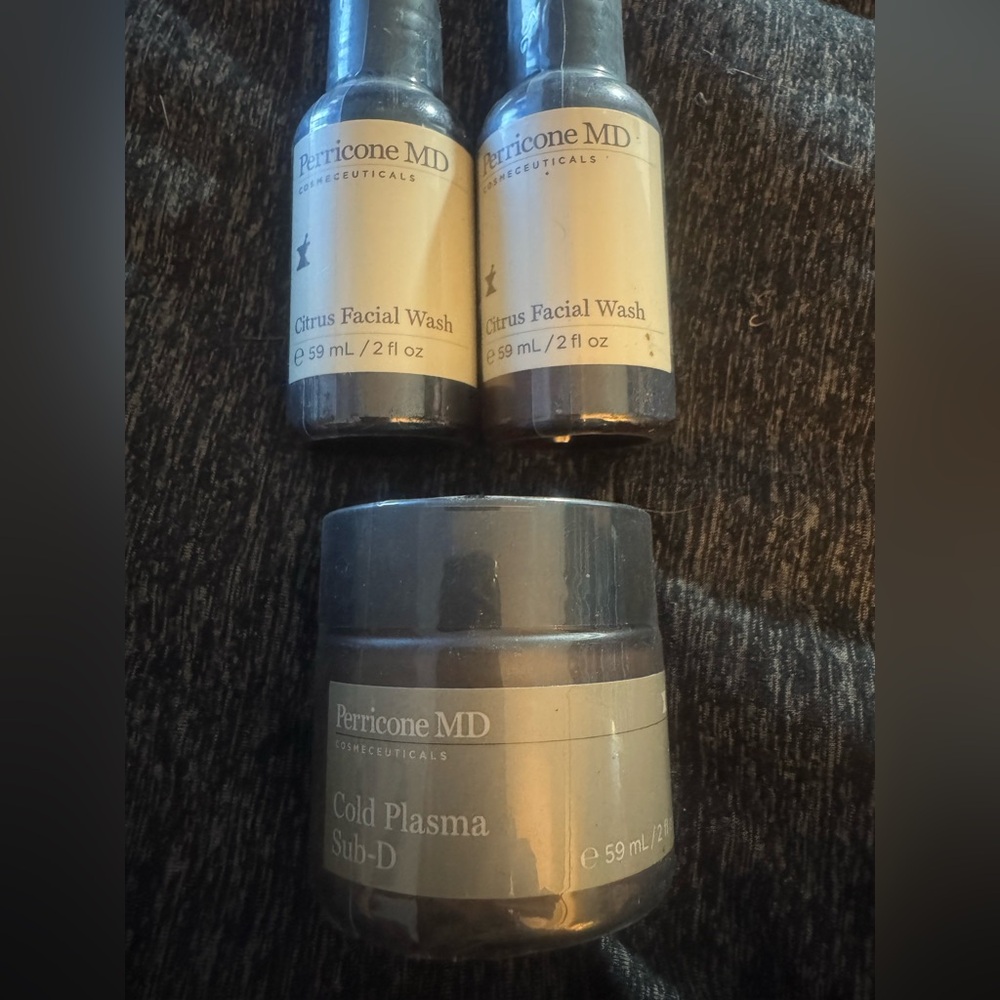 Perricone MD Citrus Facial Wash and Cold Plasma Sub-D Set